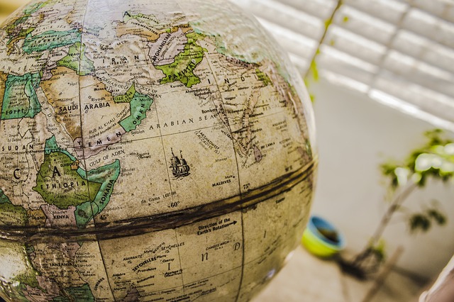 How to Hire International Influencers